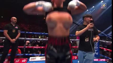 daniella hemsley boxing boobs|OnlyFans boxer Daniella Hemsley flashes boobs after winning。